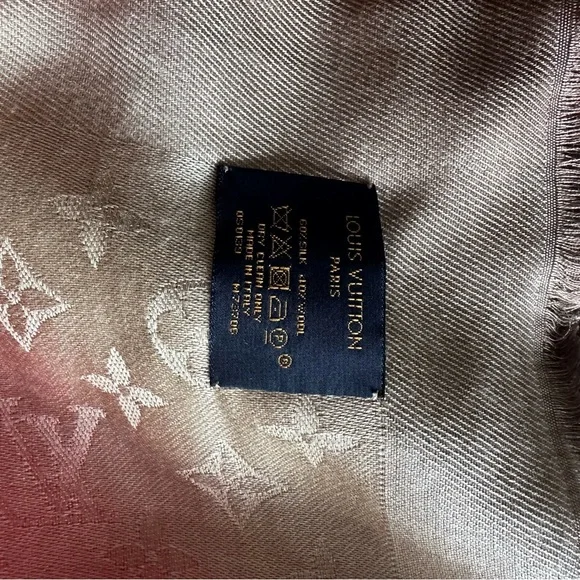 ✨ Rare ✨ Louis Vuitton Ombré Shawl - Picture 5 of 8